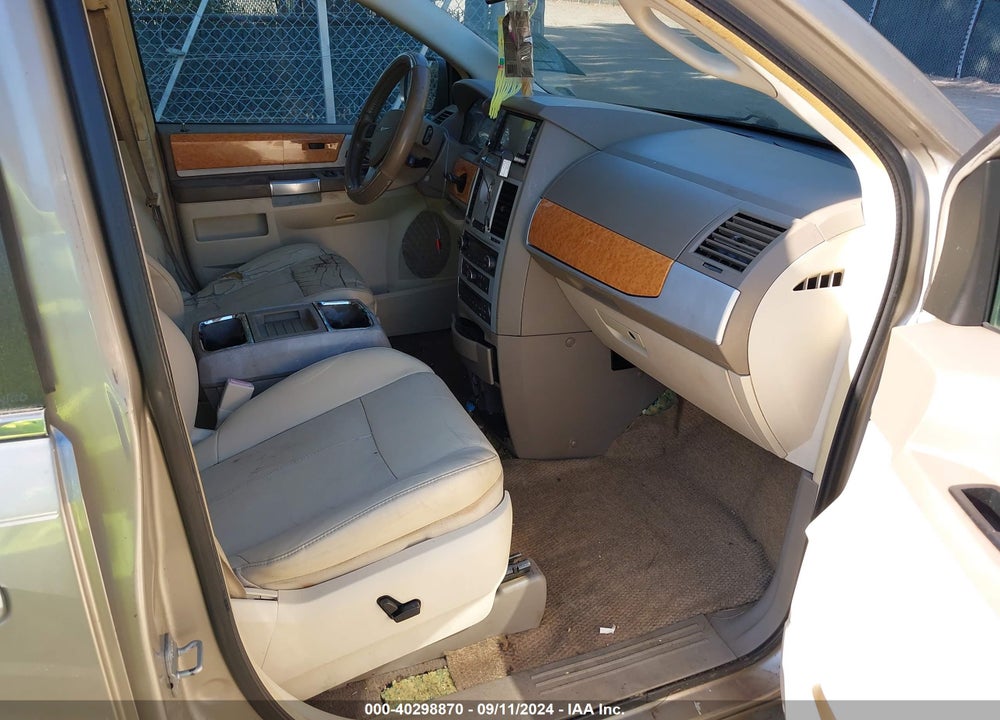 2008 CHRYSLER TOWN & COUNTRY LIMITED VIN: 2A8HR64X98R759694