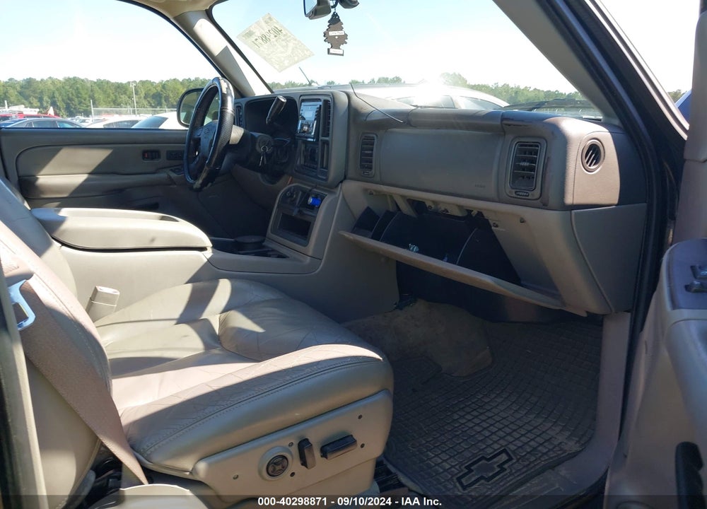 2004 CHEVROLET TAHOE Z71 VIN: 1GNEK13Z24R205425