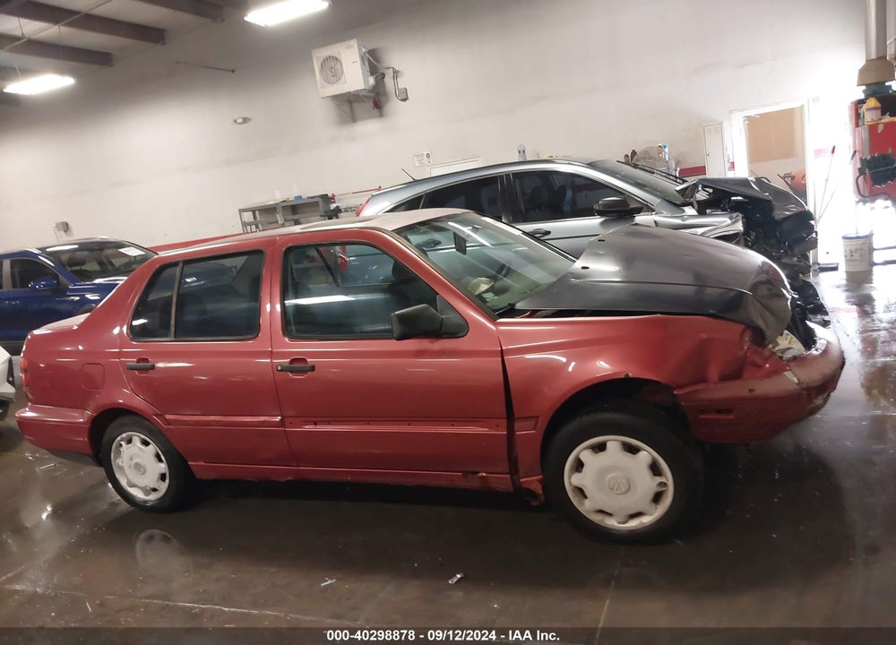 1997 VOLKSWAGEN JETTA VIN: 3VWRA81H0VM070154