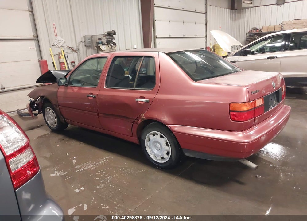 1997 VOLKSWAGEN JETTA VIN: 3VWRA81H0VM070154