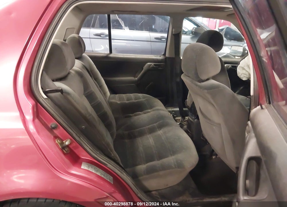 1997 VOLKSWAGEN JETTA VIN: 3VWRA81H0VM070154