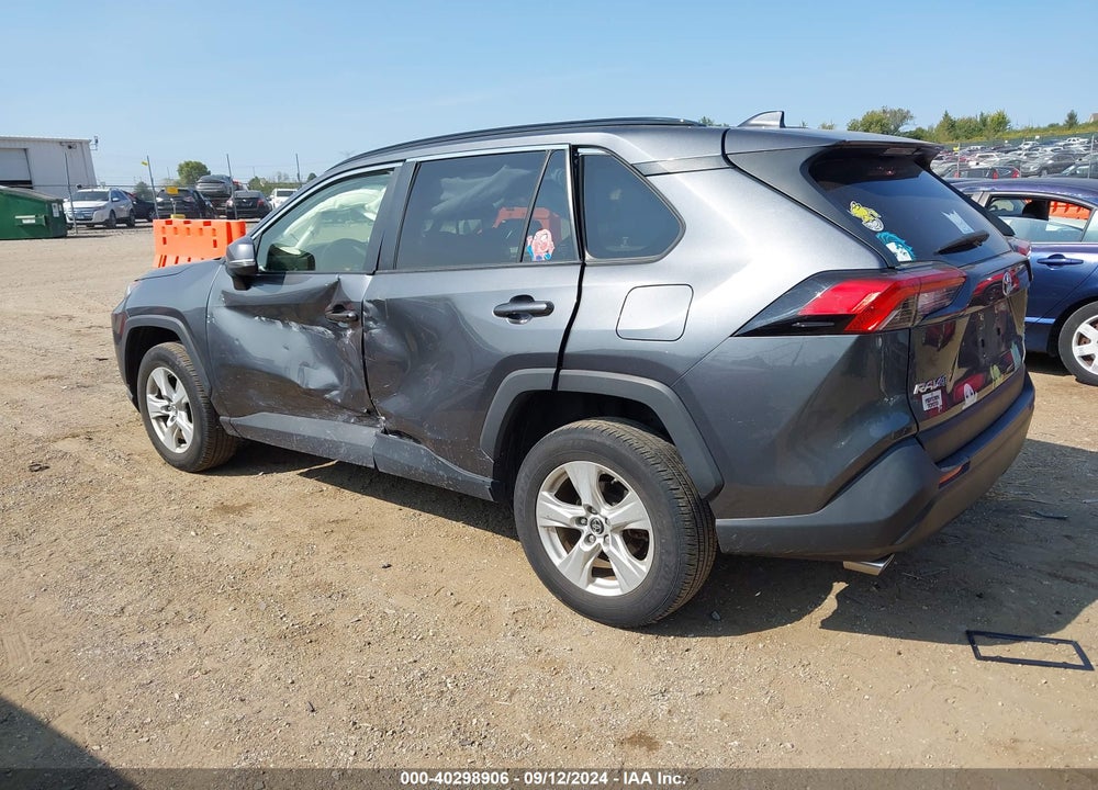 2019 TOYOTA RAV4 XLE VIN: JTMP1RFV3KD003621