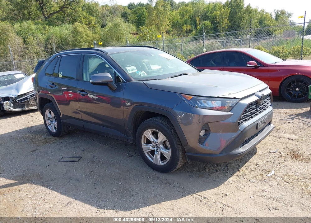 2019 TOYOTA RAV4 XLE VIN: JTMP1RFV3KD003621