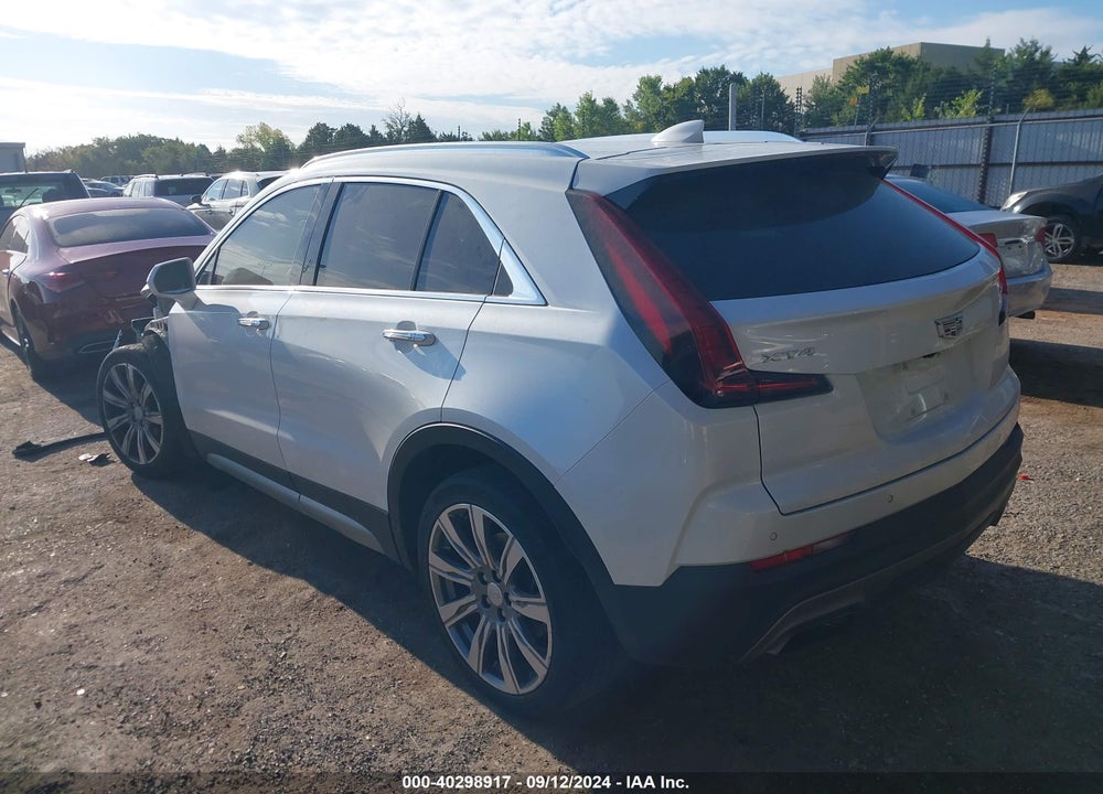 2019 CADILLAC XT4 PREMIUM LUXURY VIN: 1GYFZCR46KF185673