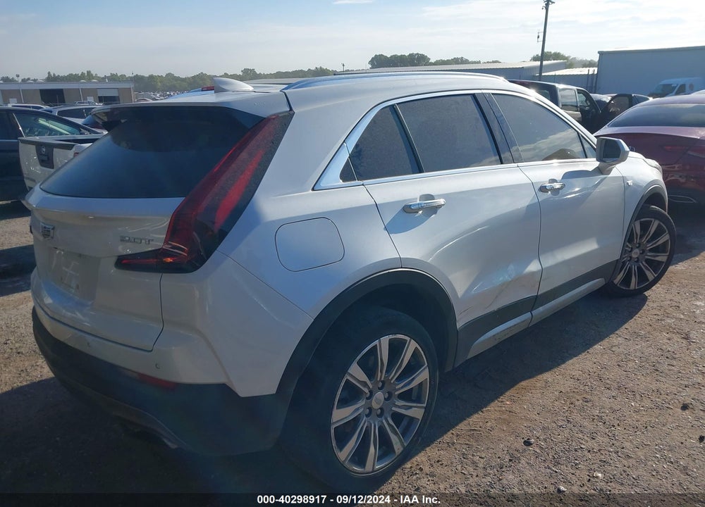 2019 CADILLAC XT4 PREMIUM LUXURY VIN: 1GYFZCR46KF185673