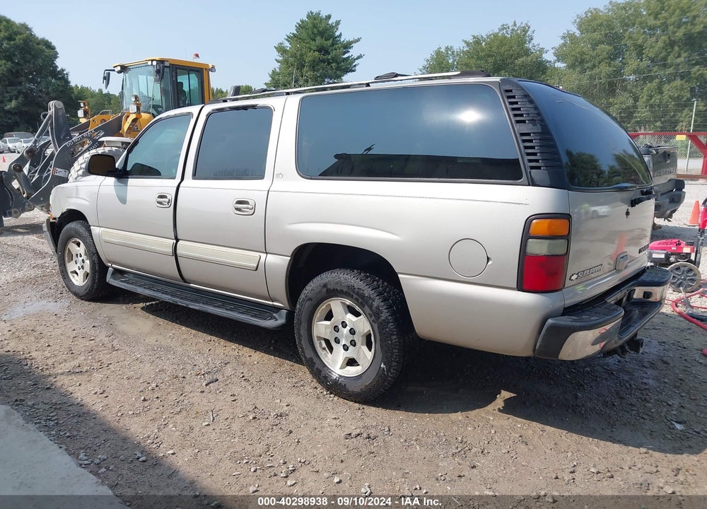 2005 CHEVROLET SUBURBAN 1500 LT VIN: 1GNEC16Z65R130030