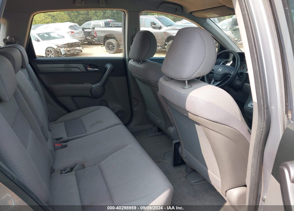 2008 HONDA CR-V LX VIN: JHLRE48348C029657
