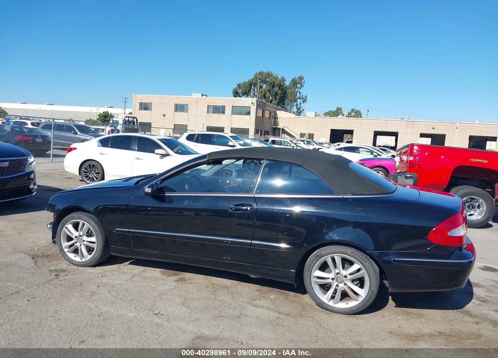2009 MERCEDES-BENZ CLK 350 VIN: WDBTK56F89T106867