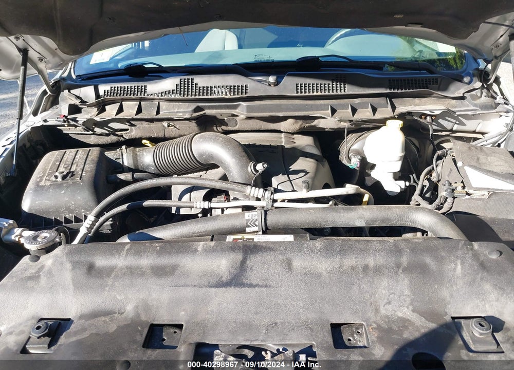 2013 RAM 1500 SLT VIN: 1C6RR7GT2DS535404