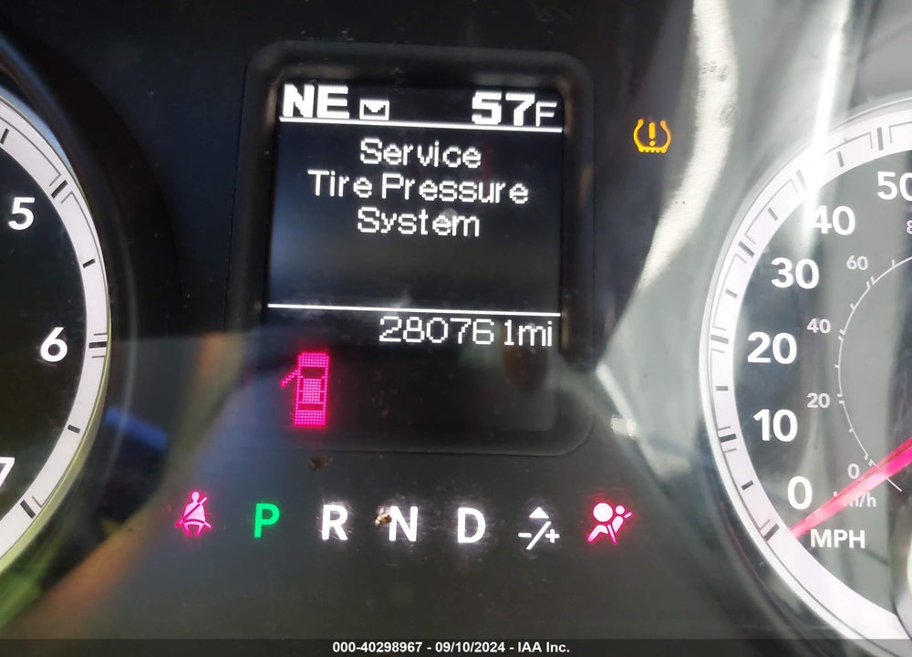 2013 RAM 1500 SLT VIN: 1C6RR7GT2DS535404