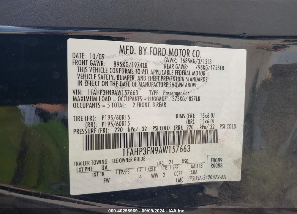 2010 FORD FOCUS SE VIN: 1FAHP3FN9AW157663