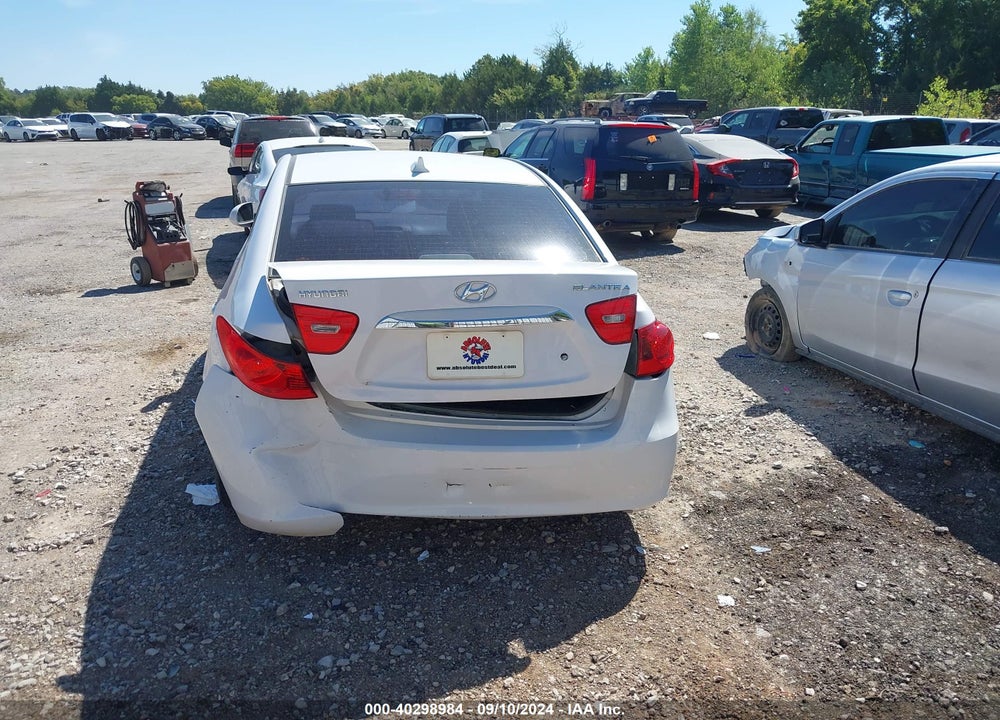 2010 HYUNDAI ELANTRA GLS VIN: KMHDU4AD7AU198094