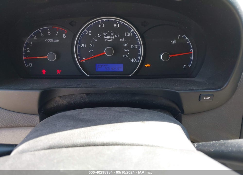 2010 HYUNDAI ELANTRA GLS VIN: KMHDU4AD7AU198094