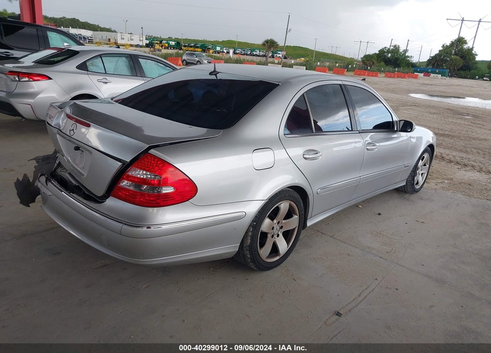 2003 MERCEDES-BENZ E 320 VIN: WDBUF65J33A245392
