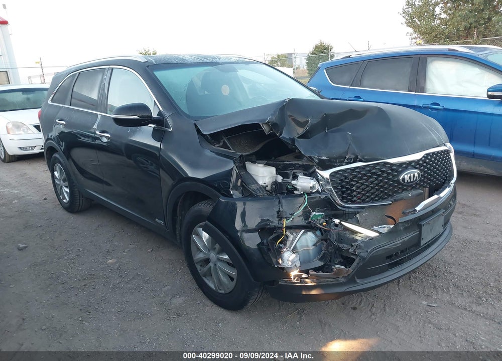 2016 KIA SORENTO 2.4L LX VIN: 5XYPGDA37GG093582
