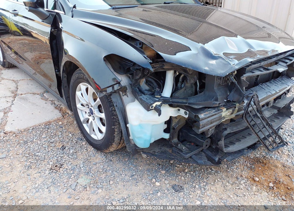 2016 FORD FUSION S VIN: 3FA6P0G7XGR398200