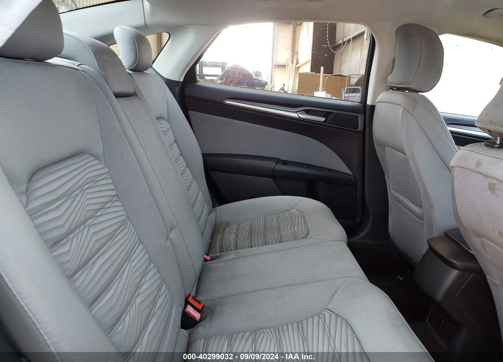 2016 FORD FUSION S VIN: 3FA6P0G7XGR398200