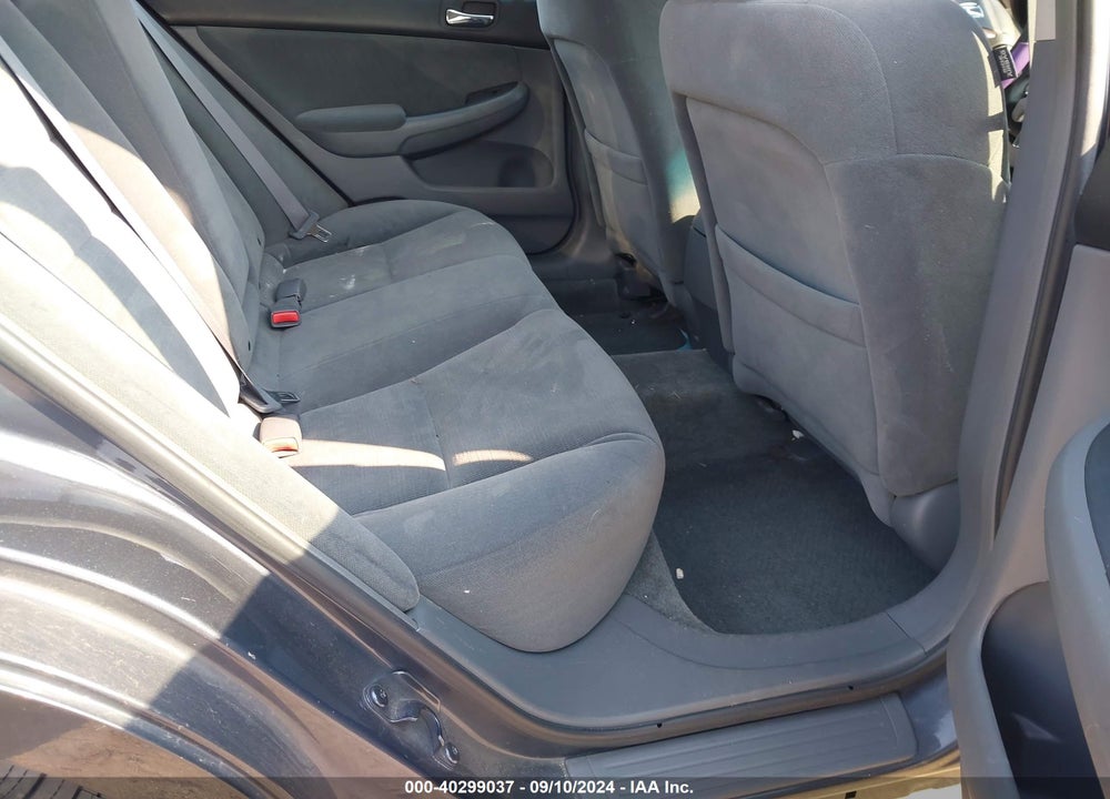 2007 HONDA ACCORD 2.4 LX VIN: 1HGCM56407A228417