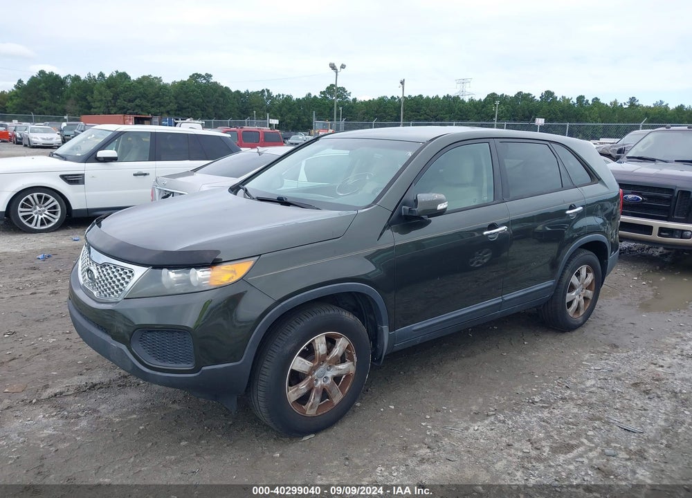 2012 KIA SORENTO LX VIN: 5XYKT3A17CG295167