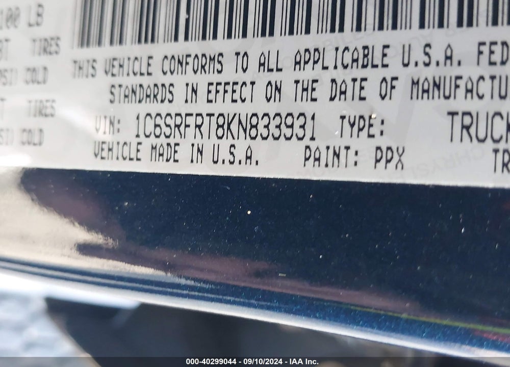 2019 RAM 1500 LAIE  4X4 6'4 BOX VIN: 1C6SRFRT8KN833931