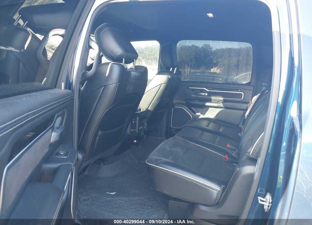 2019 RAM 1500 LAIE  4X4 6'4 BOX VIN: 1C6SRFRT8KN833931