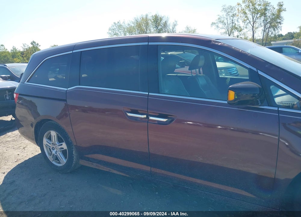 2011 HONDA ODYSSEY TOURING/TOURING ELITE VIN: 5FNRL5H98BB086354