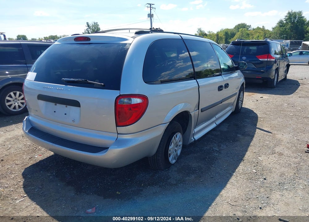 2005 DODGE GRAND CARAVAN SE VIN: 1D4GP24RX5B102743