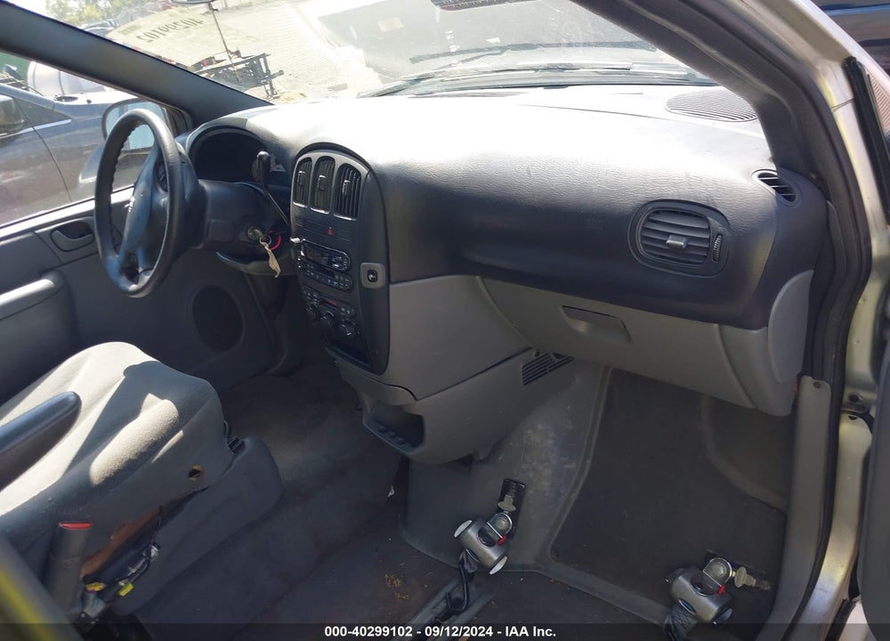 2005 DODGE GRAND CARAVAN SE VIN: 1D4GP24RX5B102743
