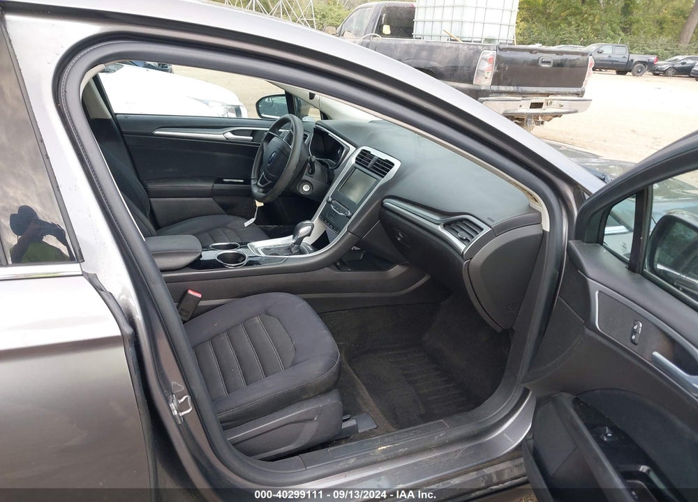 2013 FORD FUSION SE VIN: 3FA6P0HR0DR225801