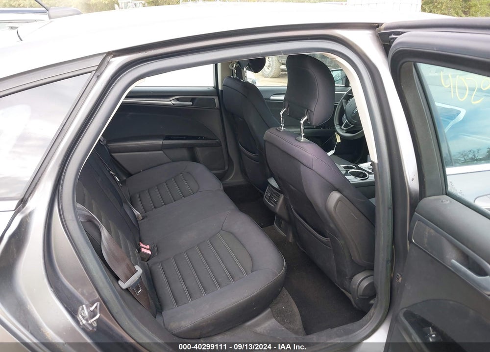 2013 FORD FUSION SE VIN: 3FA6P0HR0DR225801