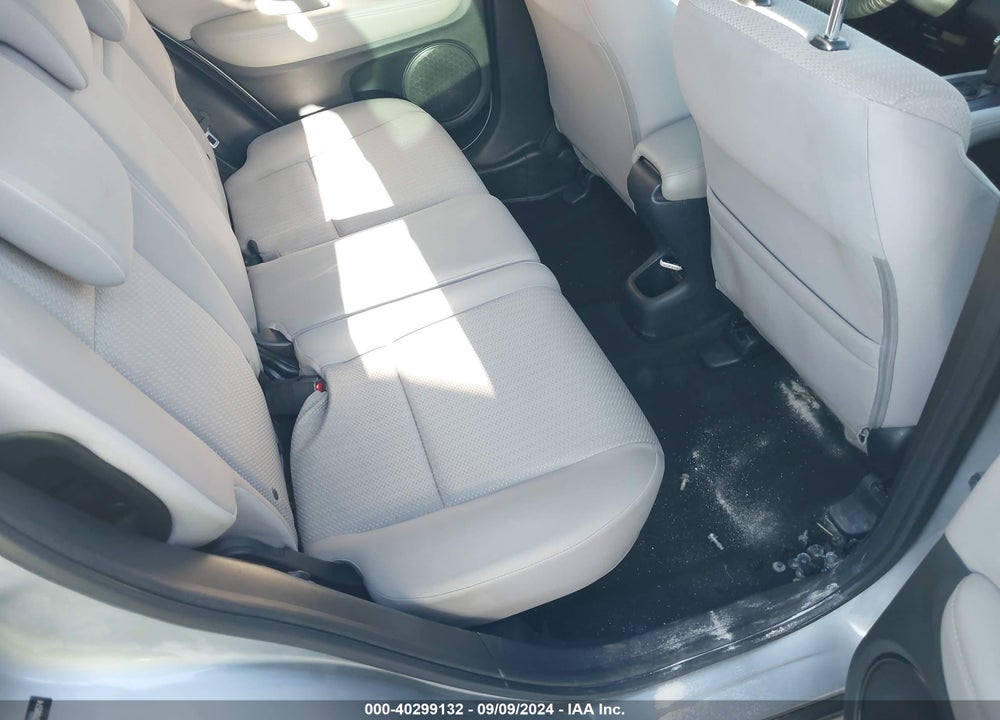 2017 HONDA HR-V LX VIN: 3CZRU5H33HG708574
