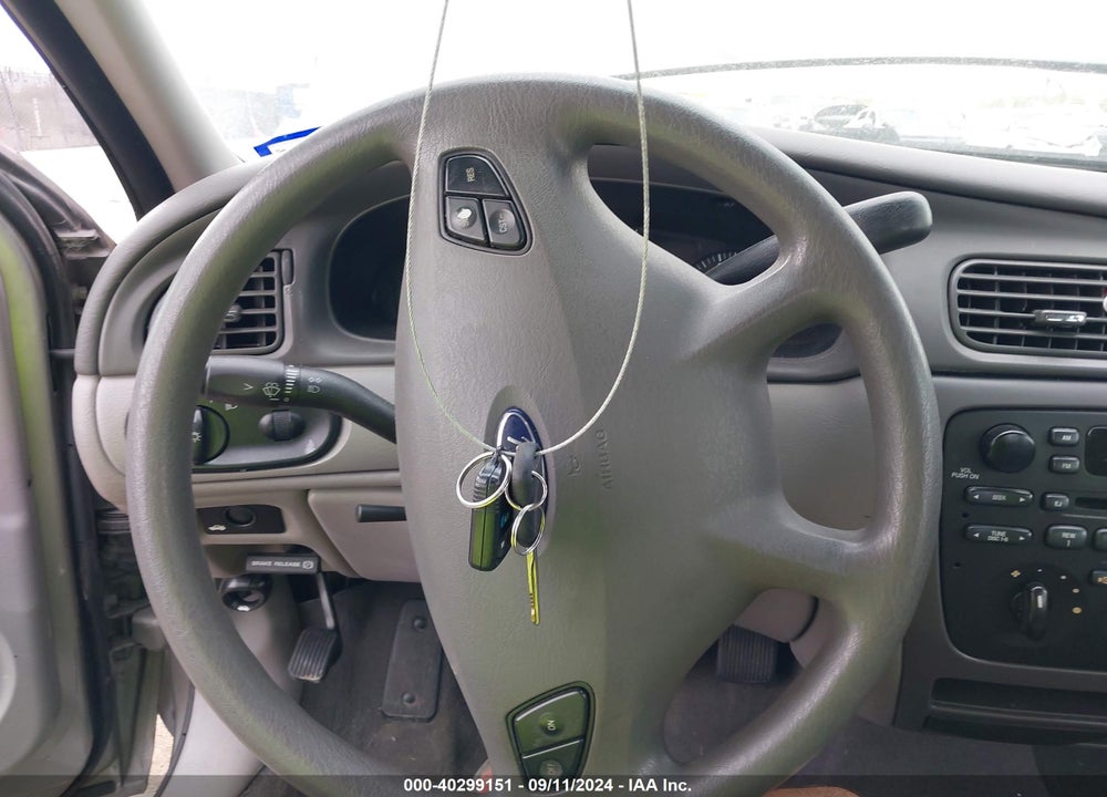 2003 FORD TAURUS SES VIN: 1FAFP55213A276561