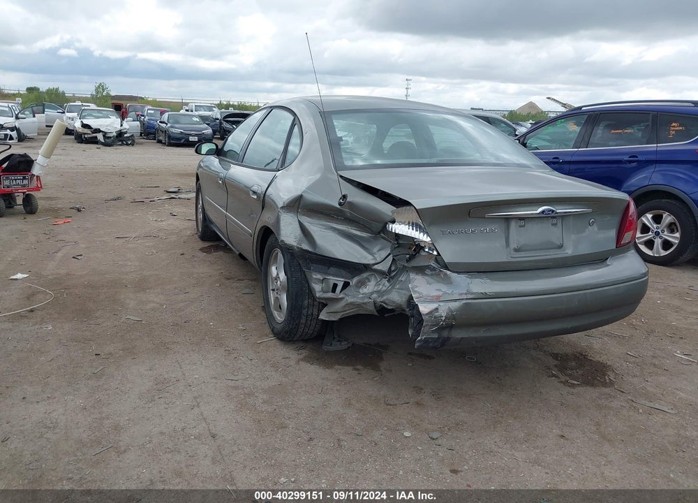 2003 FORD TAURUS SES VIN: 1FAFP55213A276561