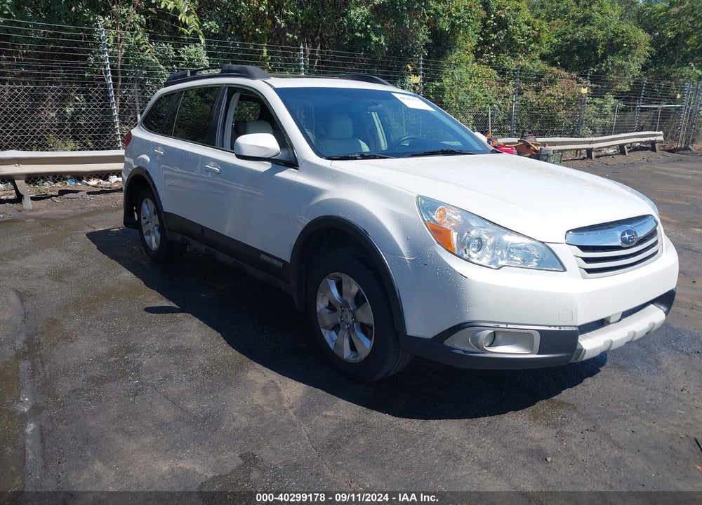 2010 SUBARU OUTBACK 2.5I LIMITED VIN: 4S4BRBKC7A3384579
