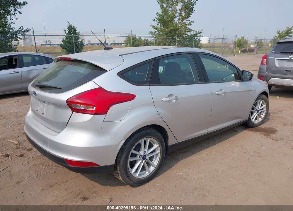 2017 FORD FOCUS SE VIN: 1FADP3K21HL319193