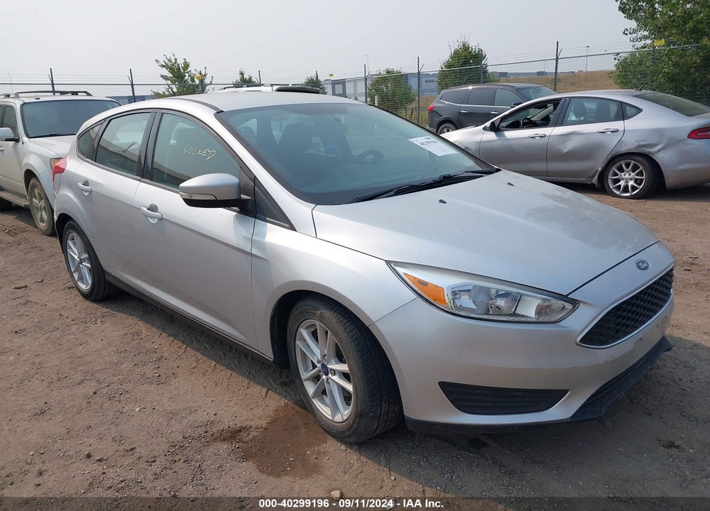 2017 FORD FOCUS SE VIN: 1FADP3K21HL319193