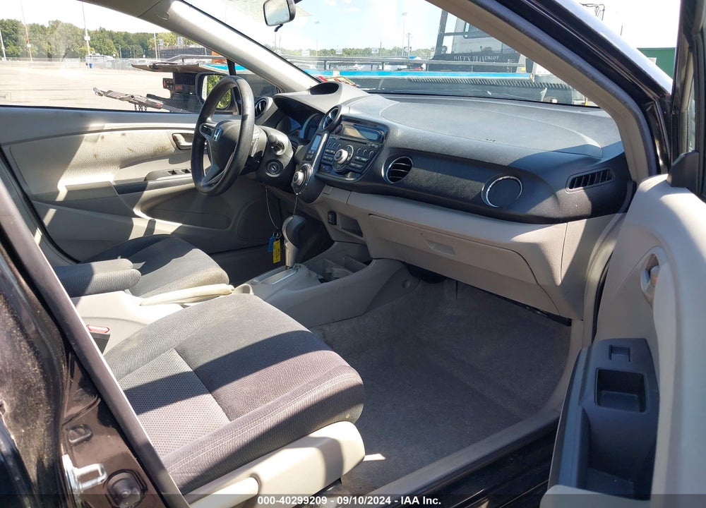 2011 HONDA INSIGHT EX VIN: JHMZE2H70BS011883
