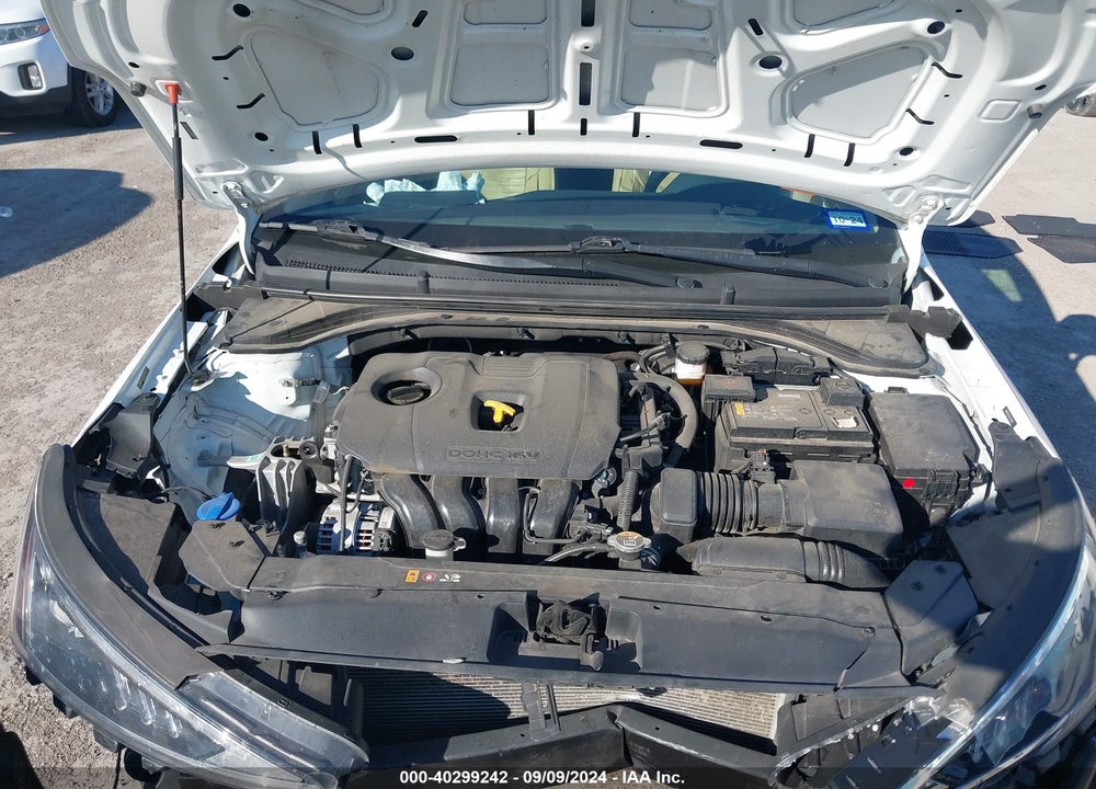 2020 HYUNDAI ELANTRA SE VIN: 5NPD74LF0LH518427