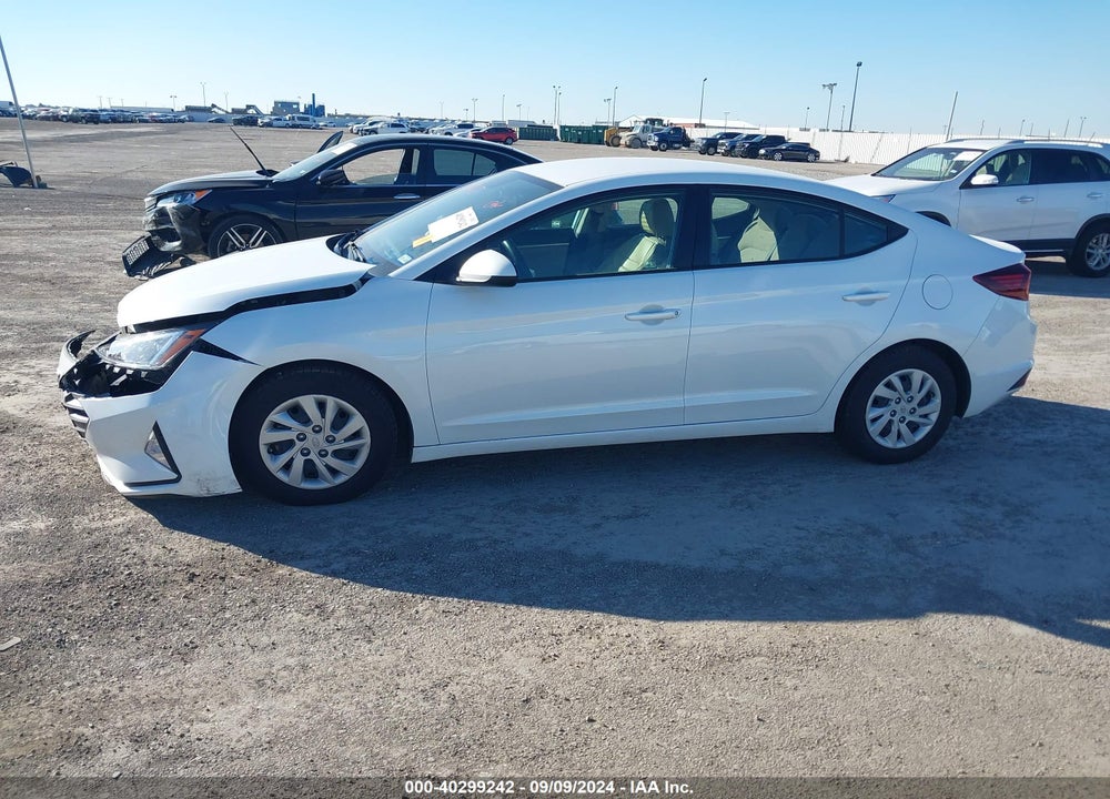 2020 HYUNDAI ELANTRA SE VIN: 5NPD74LF0LH518427