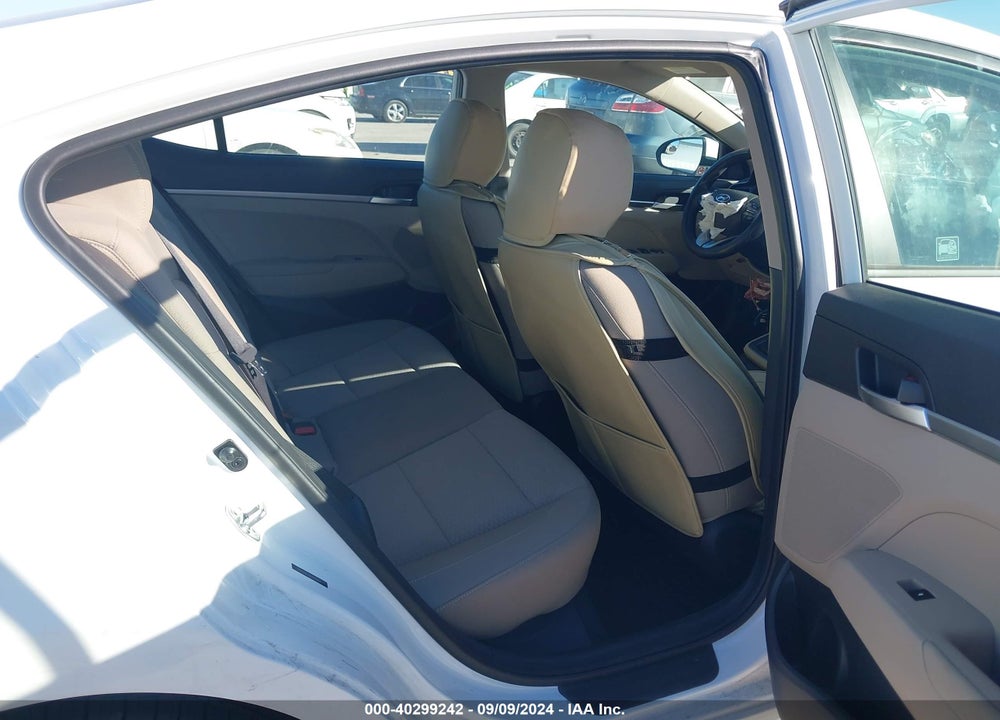 2020 HYUNDAI ELANTRA SE VIN: 5NPD74LF0LH518427