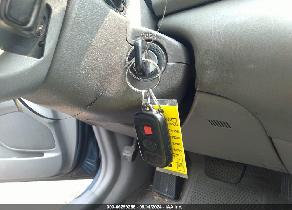 2003 TOYOTA CAMRY XLE VIN: 4T1BF30KX3U542984