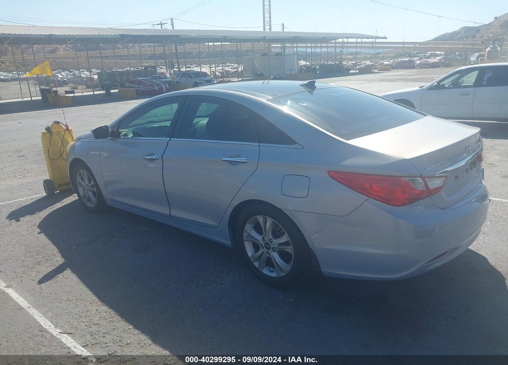 2013 HYUNDAI SONATA LIMITED VIN: 5NPEC4AC6DH558277