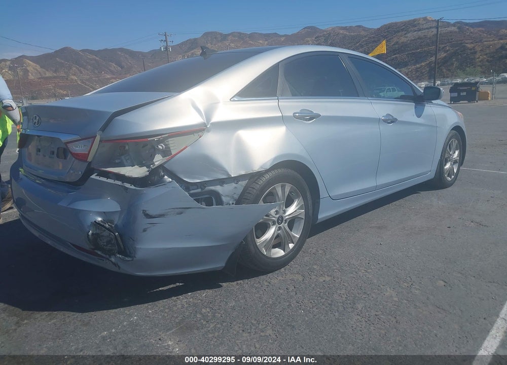 2013 HYUNDAI SONATA LIMITED VIN: 5NPEC4AC6DH558277