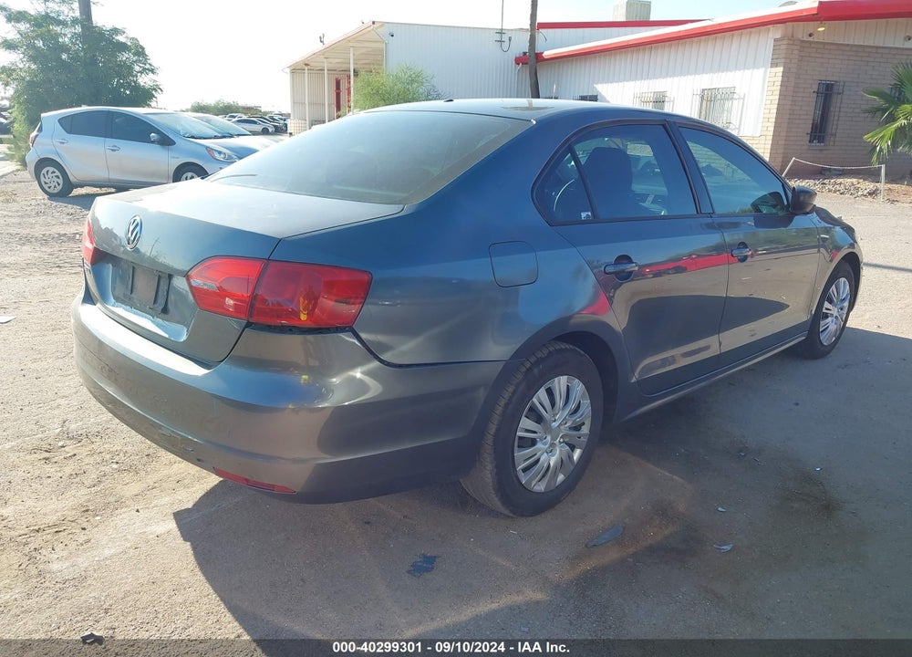 2013 VOLKSWAGEN JETTA 2.0L S VIN: 3VW2K7AJ5DM270814