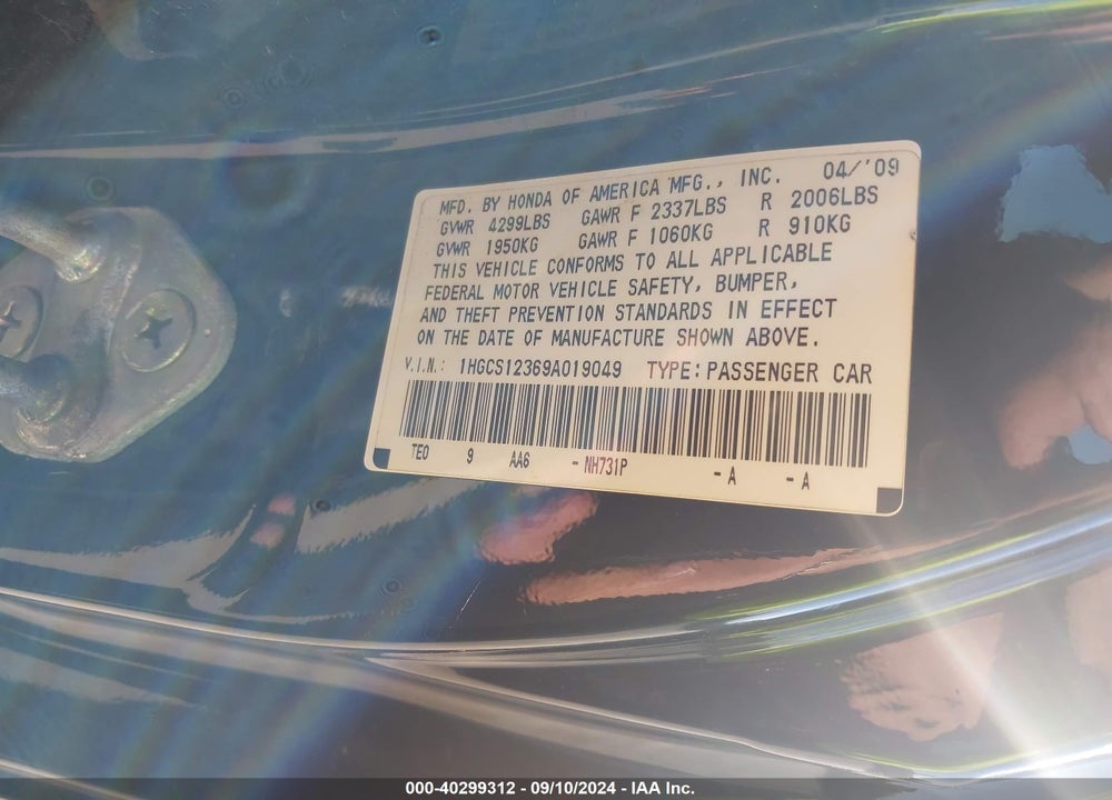 2009 HONDA ACCORD 2.4 LX-S VIN: 1HGCS12369A019049