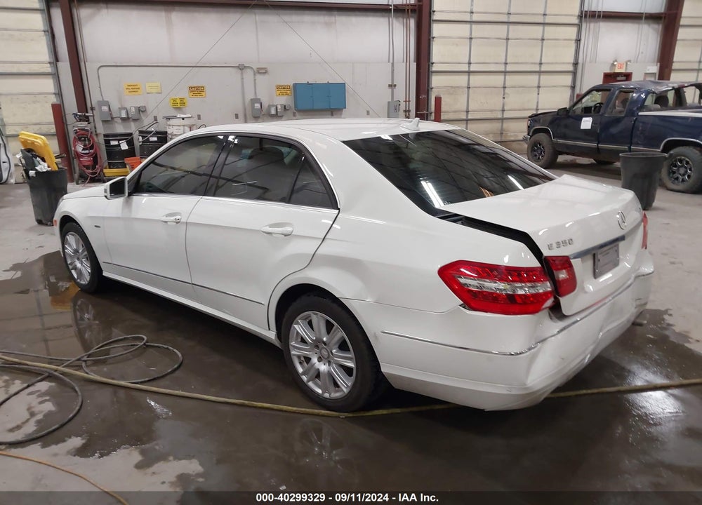2012 MERCEDES-BENZ E 350 4MATIC VIN: WDDHF8JB2CA599830
