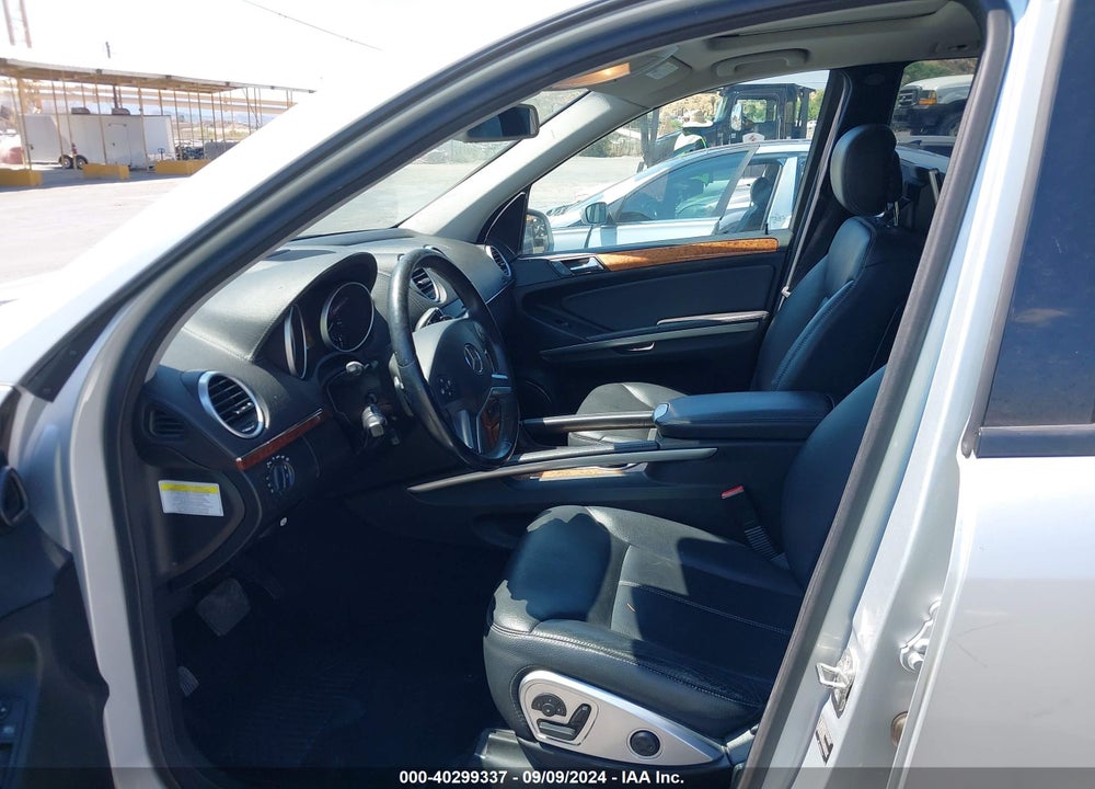 2009 MERCEDES-BENZ GL 450 4MATIC VIN: 4JGBF71E19A480398