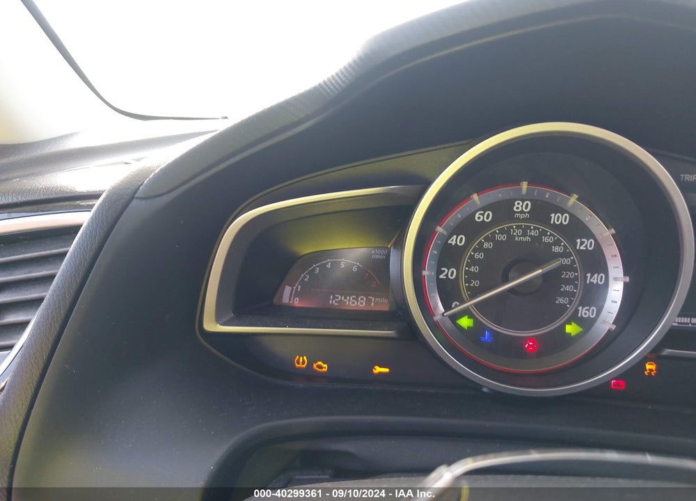 2014 MAZDA 3 I TOURING VIN: JM1BM1V76E1179588