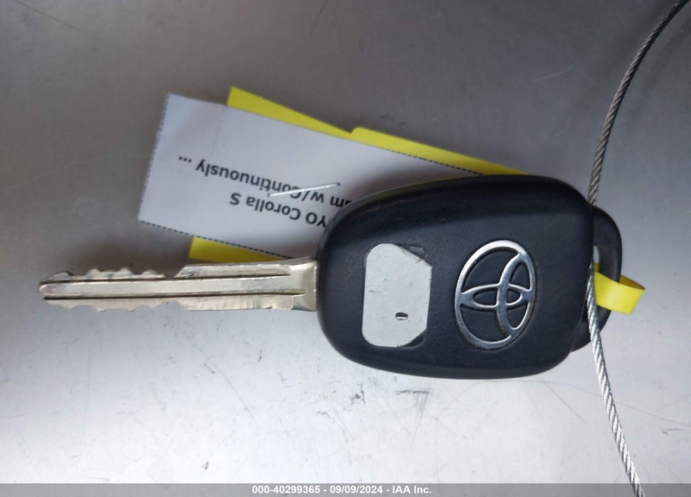 2015 TOYOTA COROLLA S PLUS VIN: 5YFBURHE9FP319882