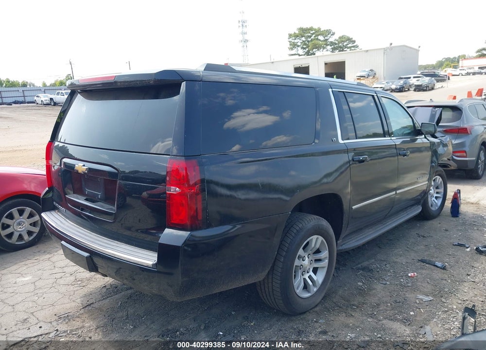 2018 CHEVROLET SUBURBAN LT VIN: 1GNSCHKC5JR371570
